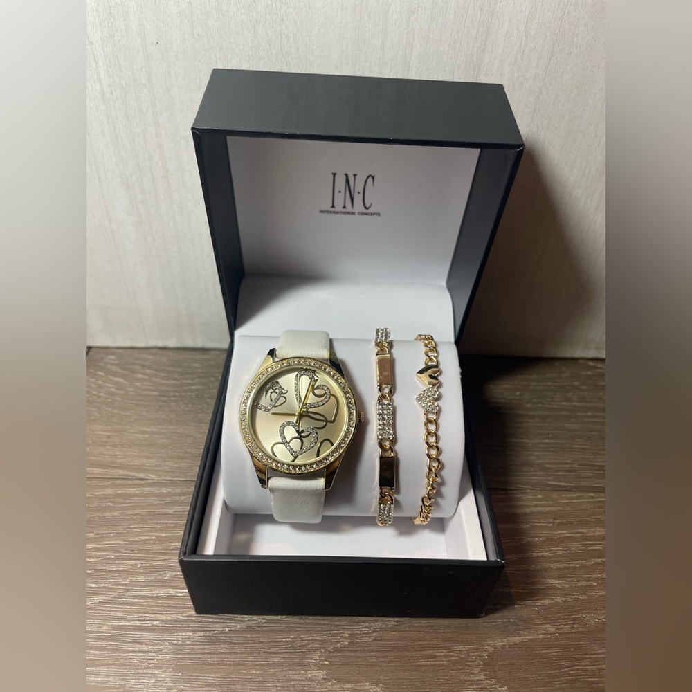 I.N.C. International Concepts Womens Gold White Strap Heart Watch Braclet Set